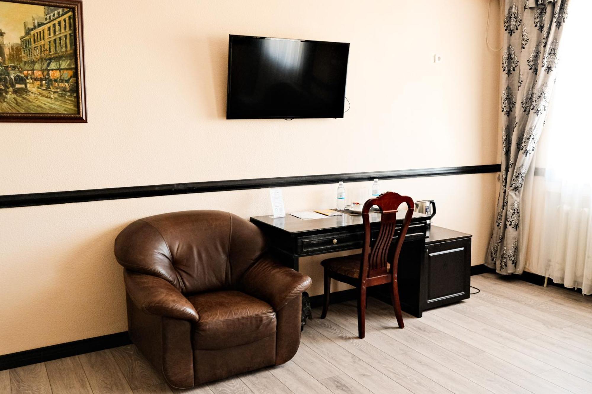 Belon Life Hotel Астана Экстерьер фото
