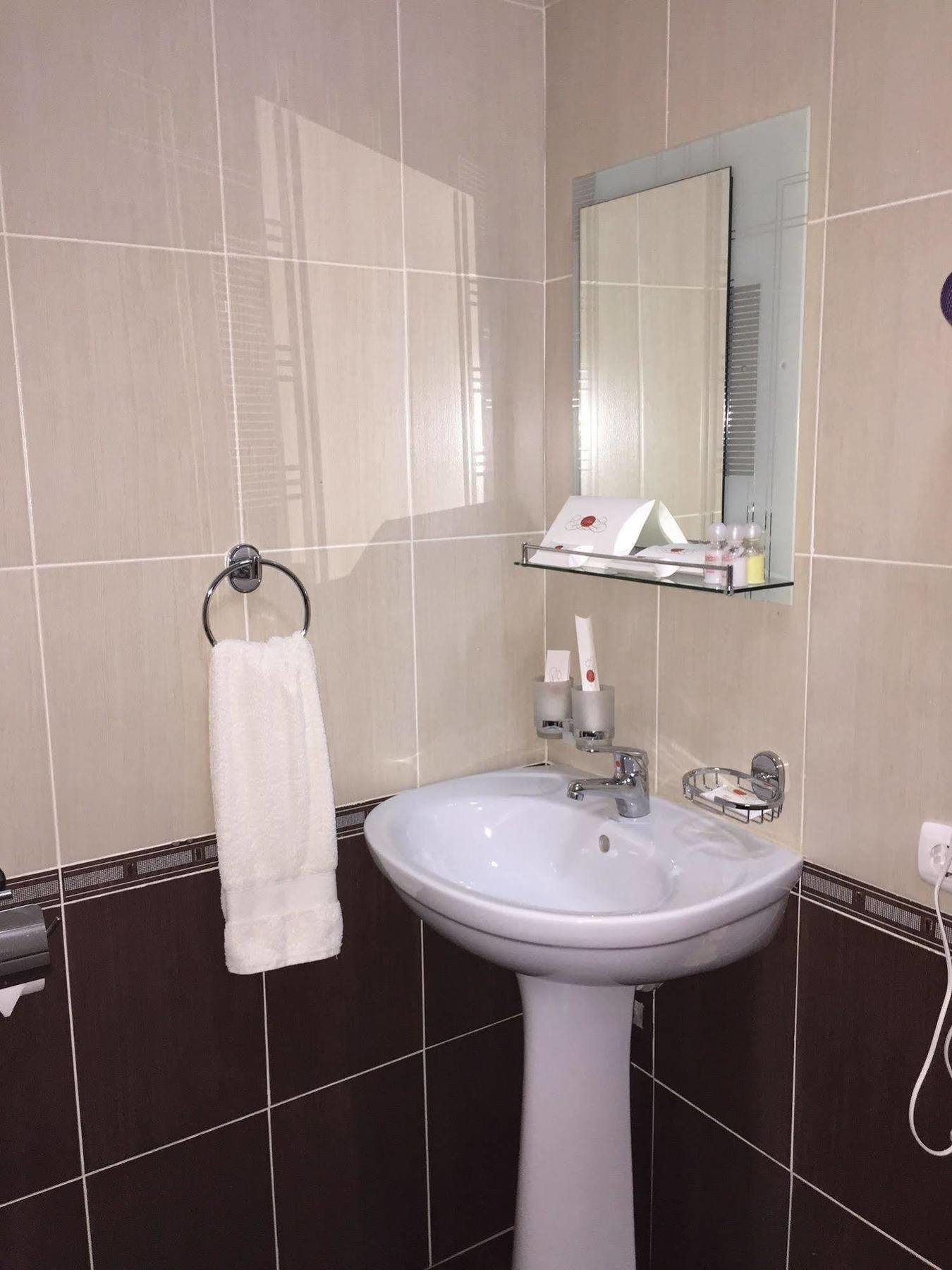 Belon Life Hotel Астана Экстерьер фото